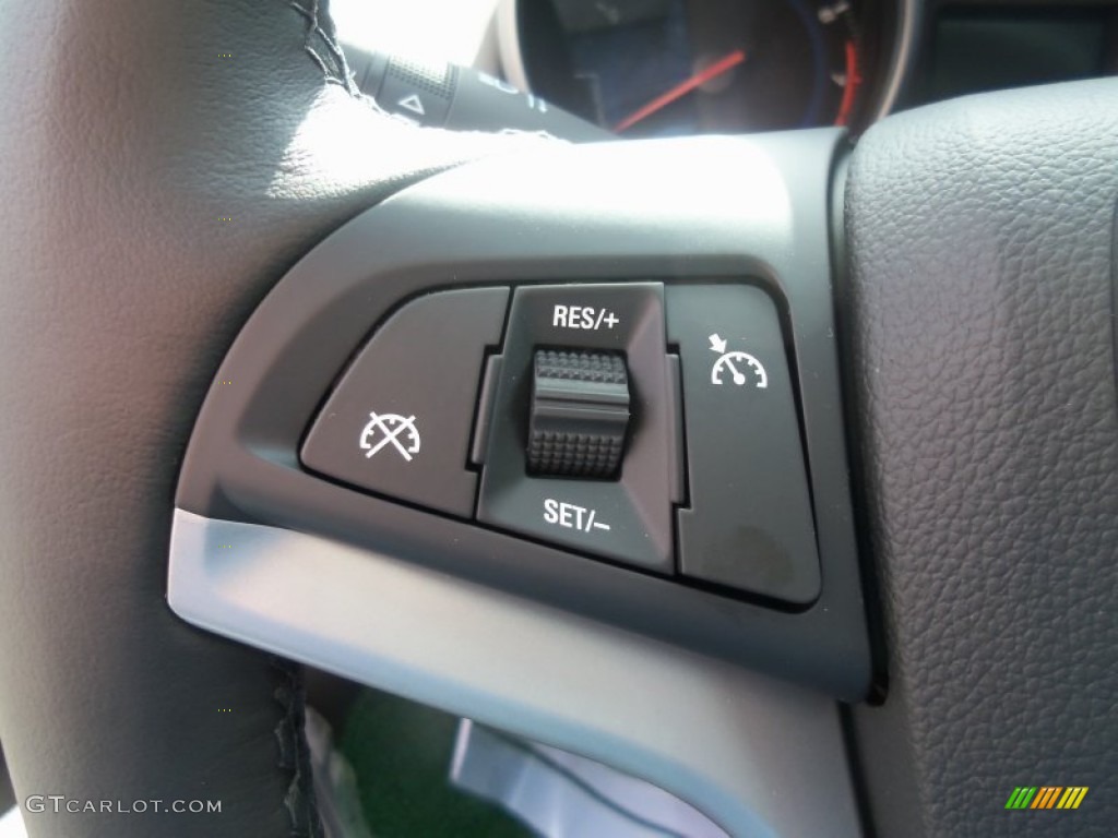 2014 Cruze LT - Rainforest Green Metallic / Medium Titanium photo #18