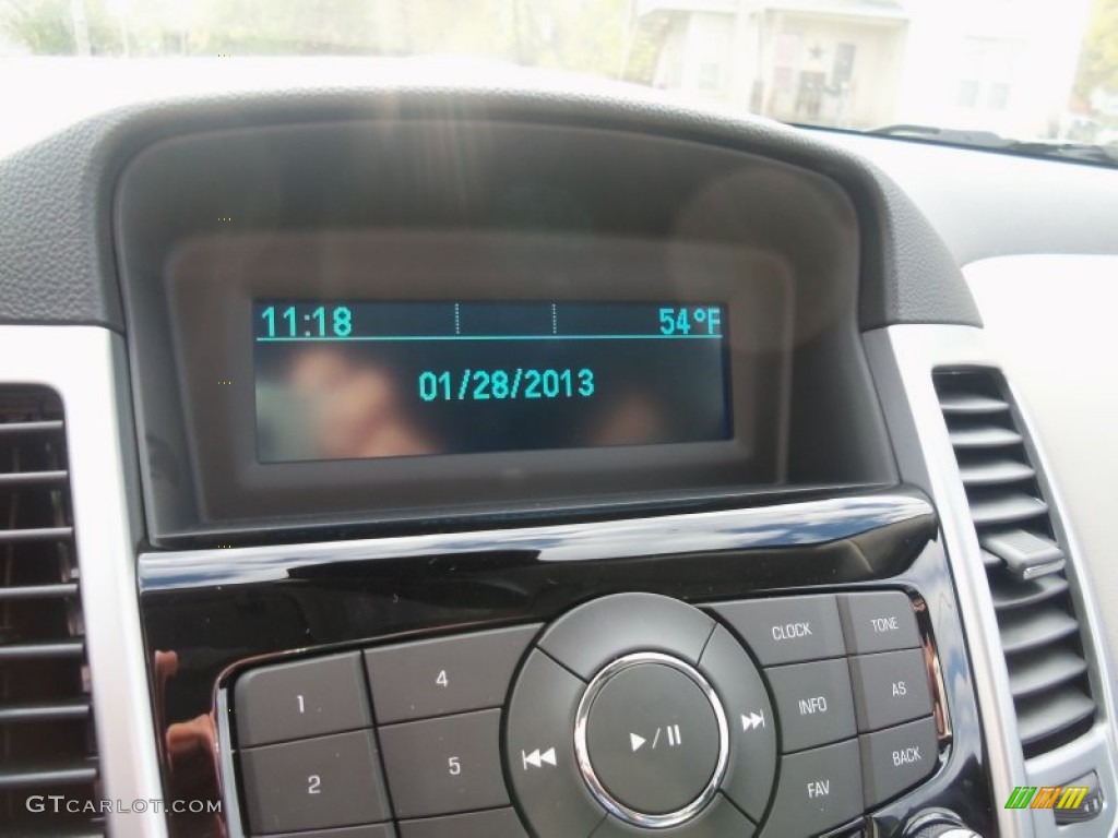 2014 Cruze LT - Rainforest Green Metallic / Medium Titanium photo #21
