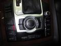 2009 Audi Q7 Black Interior Controls Photo