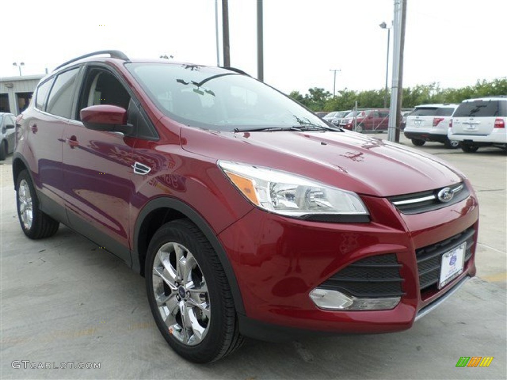 2014 Escape SE 1.6L EcoBoost - Ruby Red / Medium Light Stone photo #7