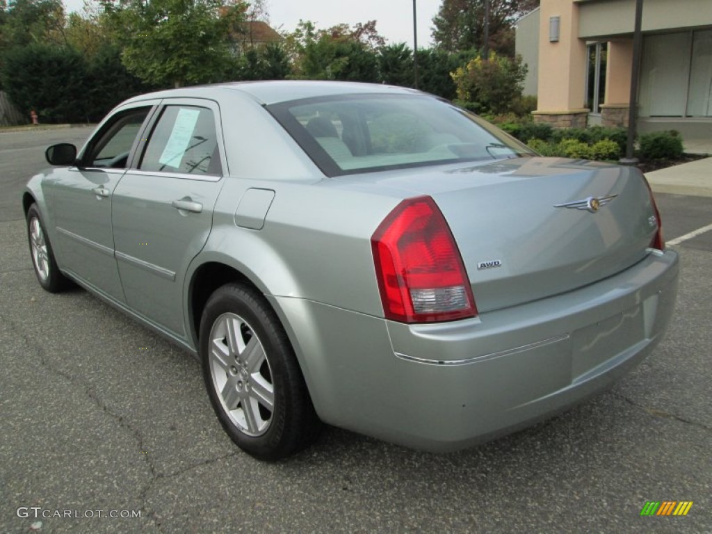 Satin Jade Pearlcoat 2006 Chrysler 300 Touring AWD Exterior Photo #87050262
