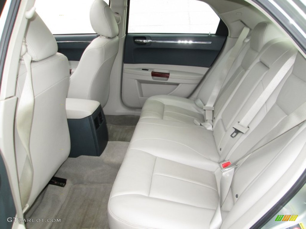 2006 Chrysler 300 Touring AWD Rear Seat Photo #87050355