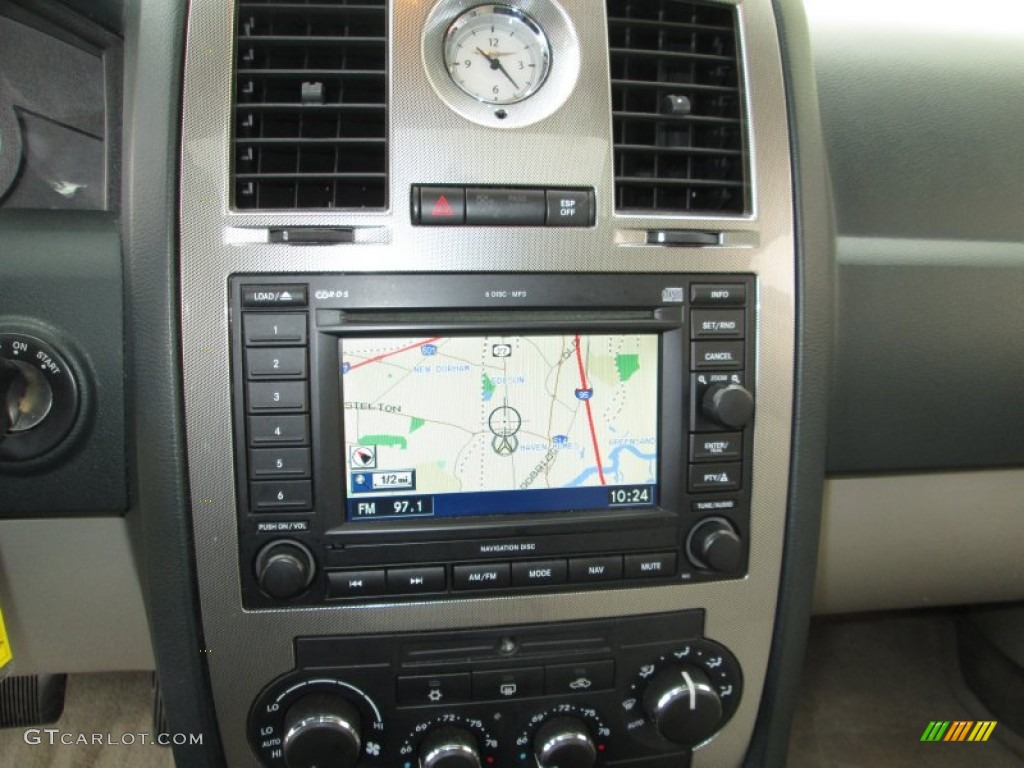 2006 Chrysler 300 Touring AWD Navigation Photo #87050379