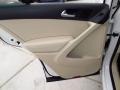 Candy White - Tiguan SE Photo No. 11