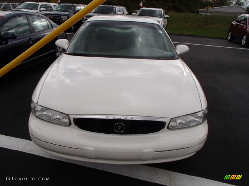2003 Century Custom - White / Taupe photo #2