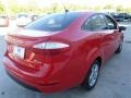 Race Red - Fiesta SE Sedan Photo No. 5