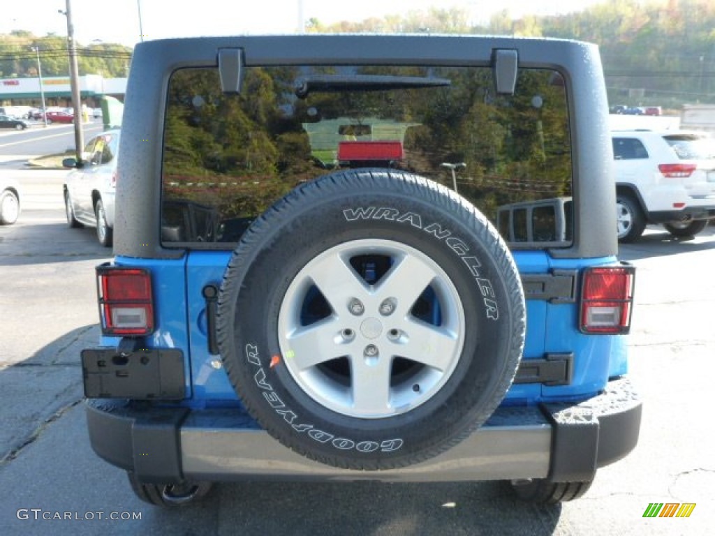 2014 Wrangler Unlimited Sport 4x4 - Hydro Blue Pearl / Black photo #4