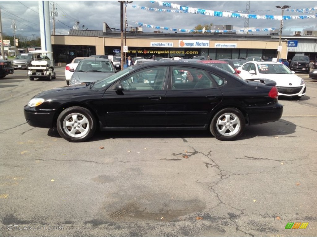 2006 Taurus SE - Black / Medium/Dark Pebble Beige photo #4