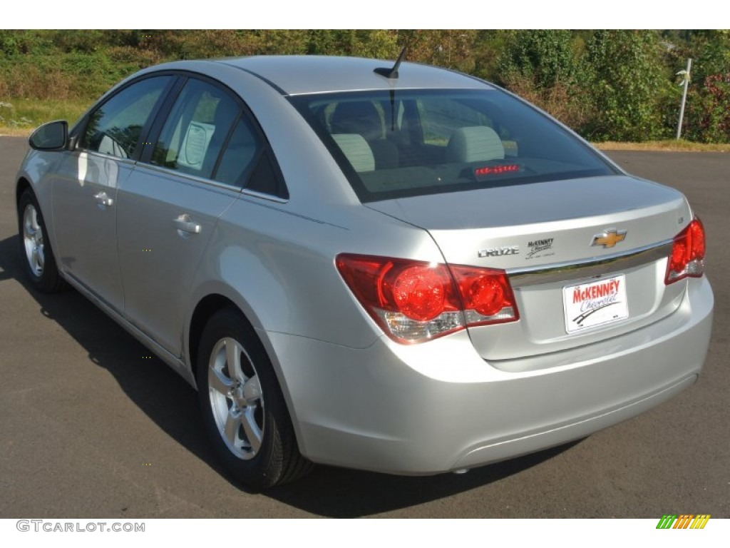 2014 Cruze LT - Silver Ice Metallic / Medium Titanium photo #4