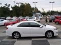 Super White - Camry SE Photo No. 3