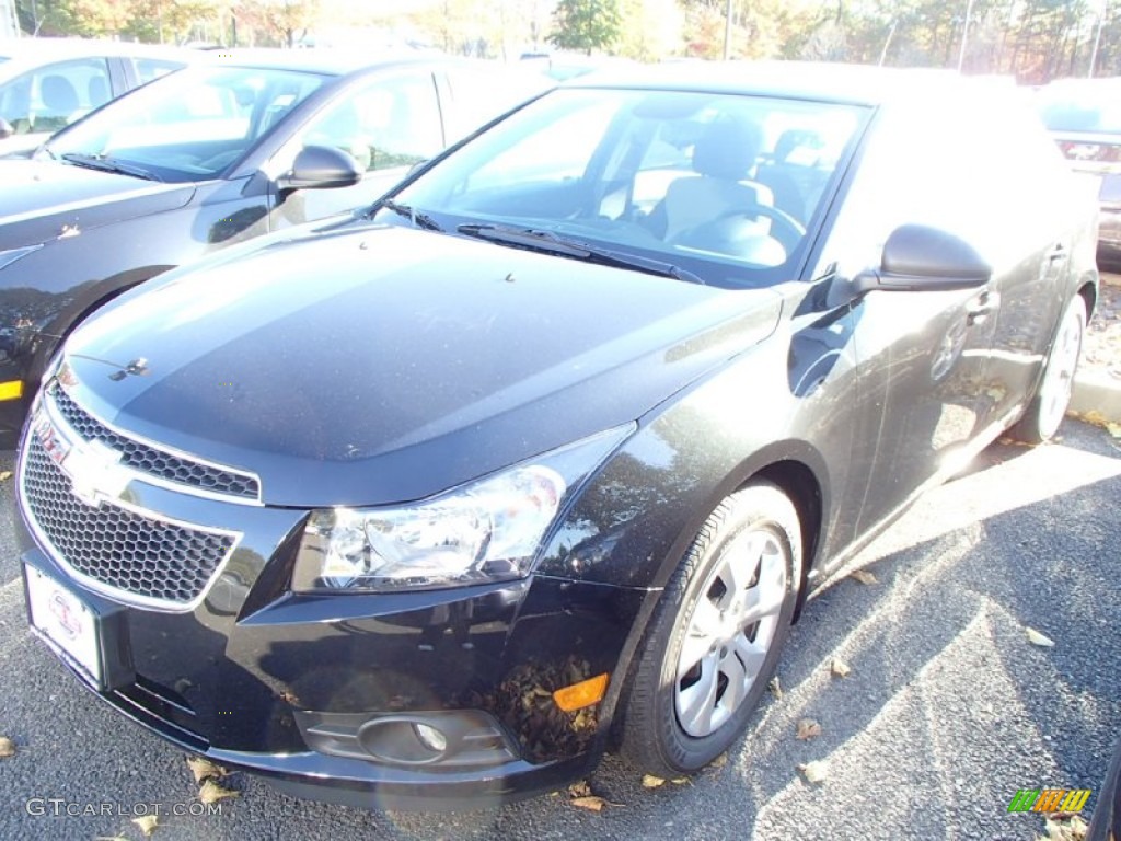 2014 Cruze LS - Black Granite Metallic / Jet Black/Medium Titanium photo #1