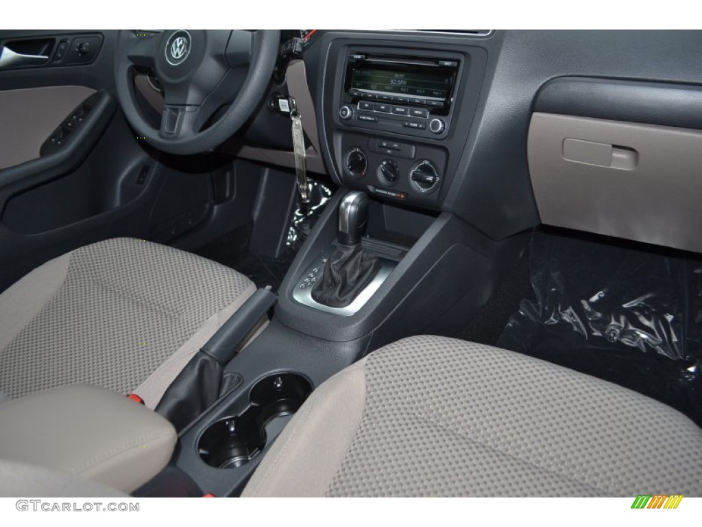 2014 Jetta S Sedan - Moonrock Silver Metallic / Titan Black photo #6