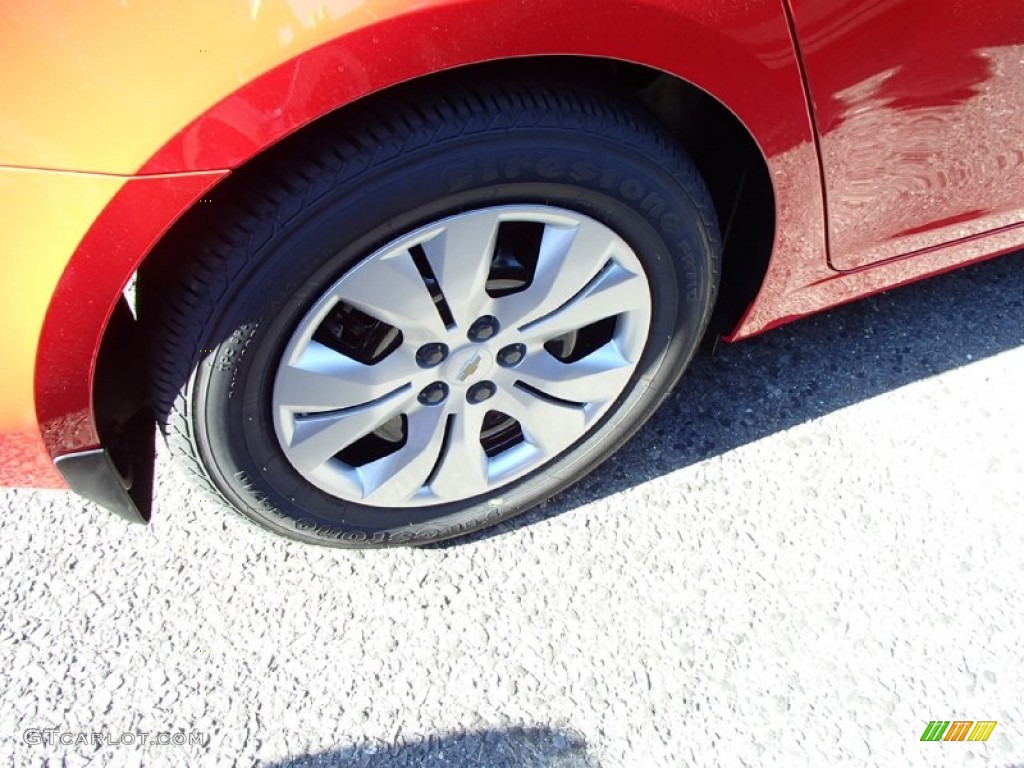 2014 Cruze LS - Red Hot / Jet Black/Medium Titanium photo #3