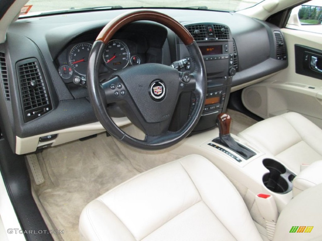 Light Neutral Interior 2005 Cadillac CTS Sedan Photo #87074261