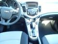 Summit White - Cruze LS Photo No. 5