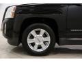 2010 GMC Terrain SLE Wheel and Tire Photo