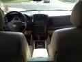 2005 White Diamond Cadillac SRX V8  photo #47