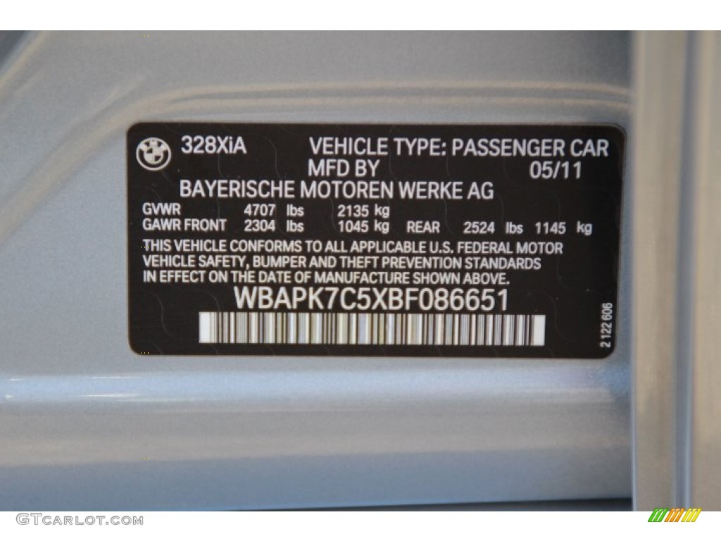 2011 3 Series 328i xDrive Sedan - Blue Water Metallic / Black photo #33