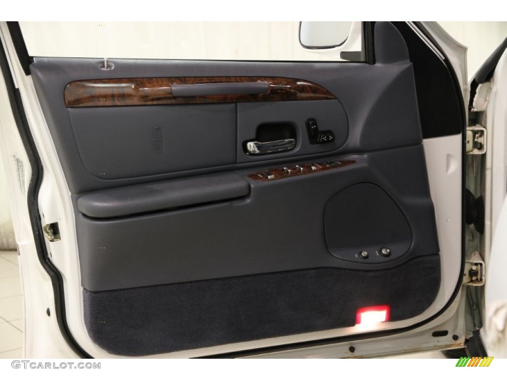 1999 Lincoln Town Car Executive Deep Slate Blue Door Panel Photo #87083190