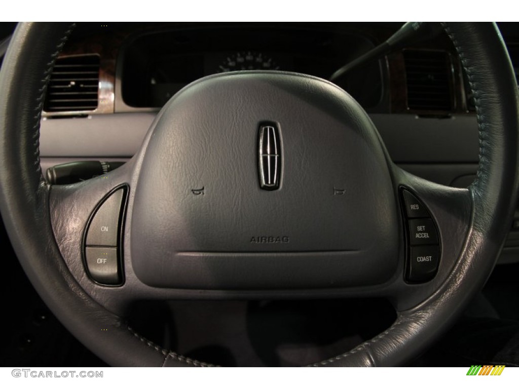 1999 Lincoln Town Car Executive Controls Photo #87083322