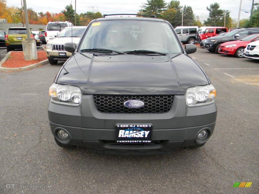 2006 Escape XLT V6 4WD - Black / Medium/Dark Flint photo #2