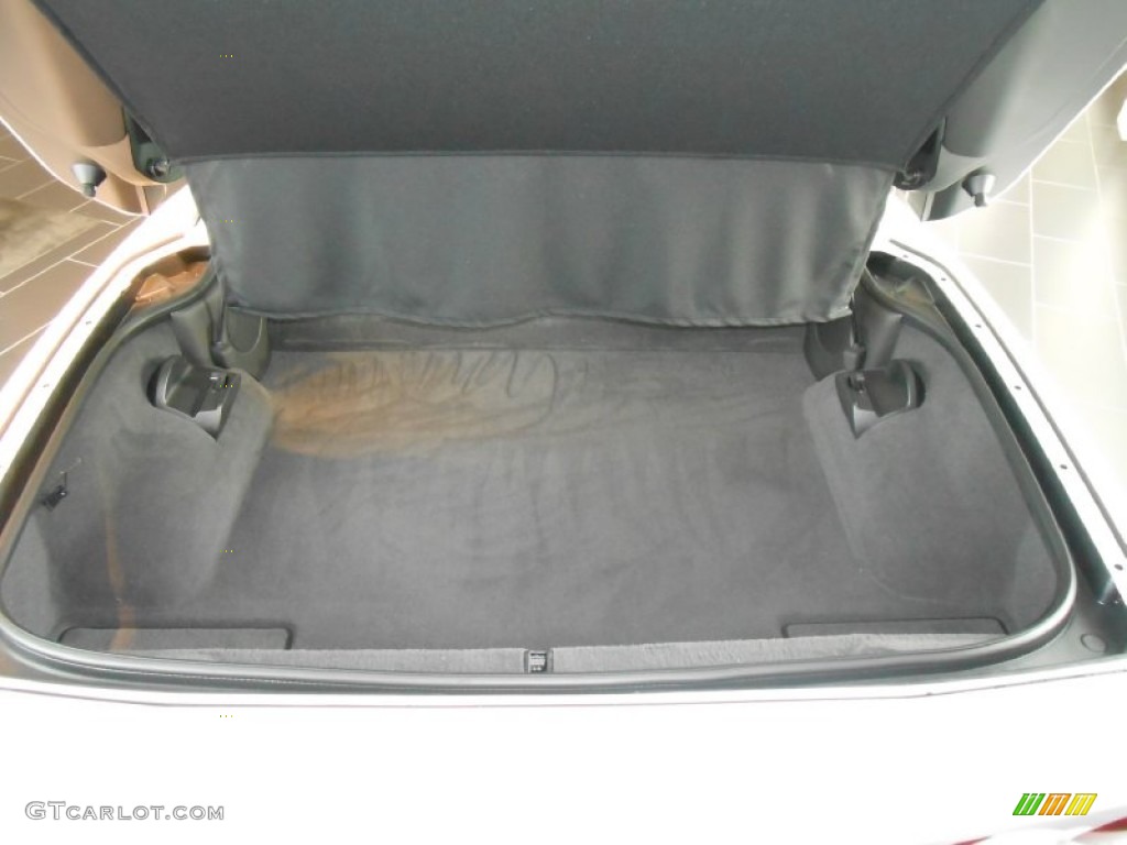 2013 Chevrolet Corvette Grand Sport Convertible Trunk Photos