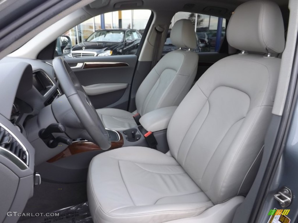 Light Grey Interior 2010 Audi Q5 3.2 quattro Photo #87088440