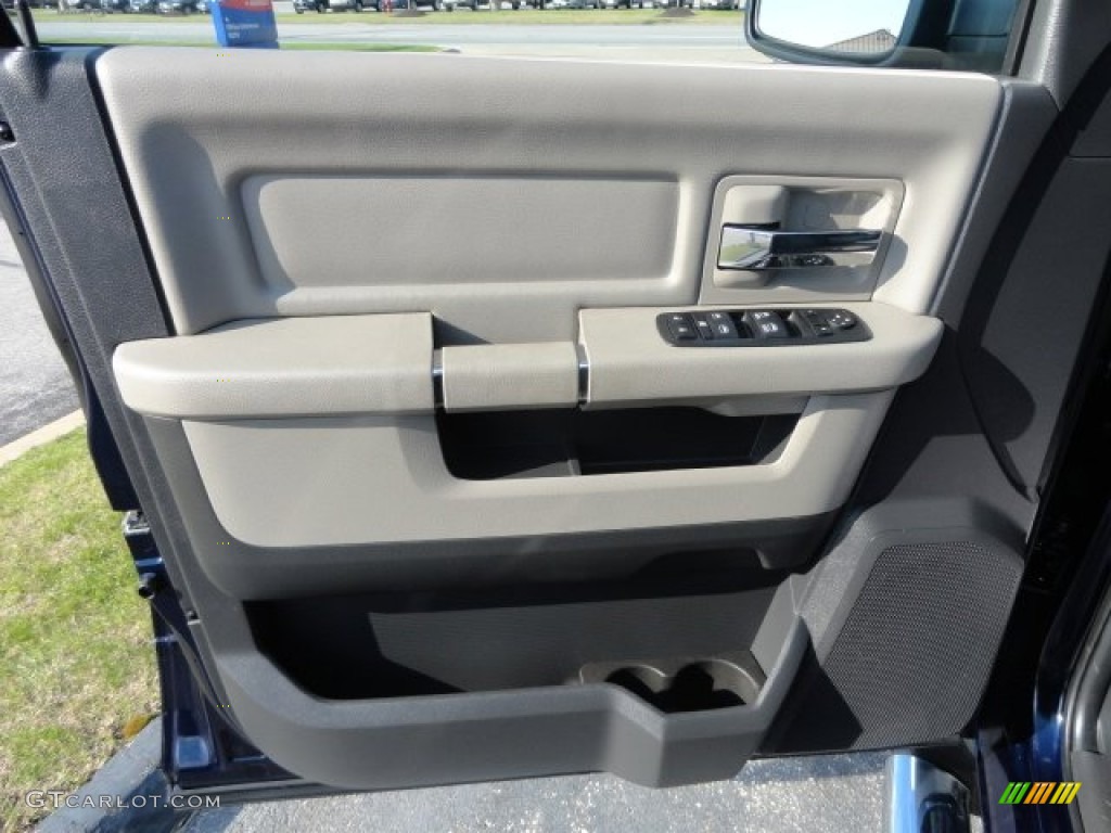 2012 Ram 1500 SLT Crew Cab 4x4 - True Blue Pearl / Dark Slate Gray/Medium Graystone photo #2