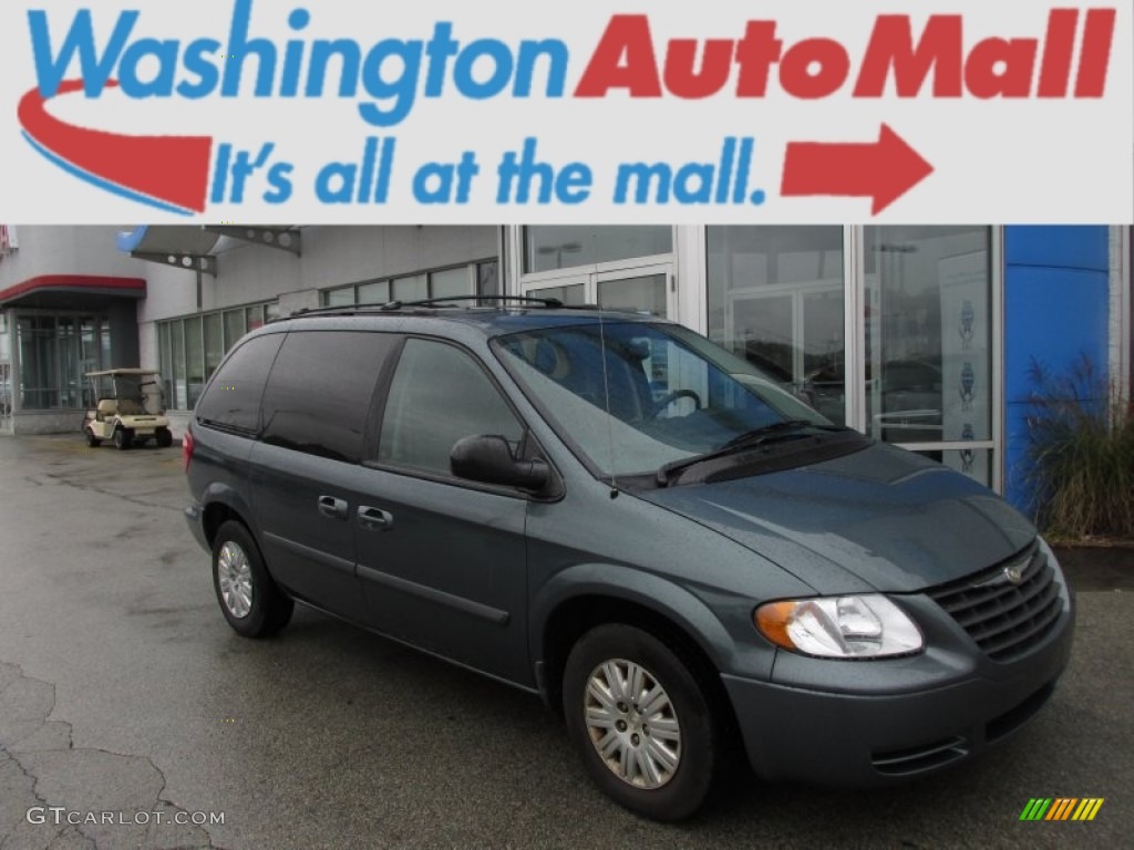 Magnesium Pearl Chrysler Town & Country