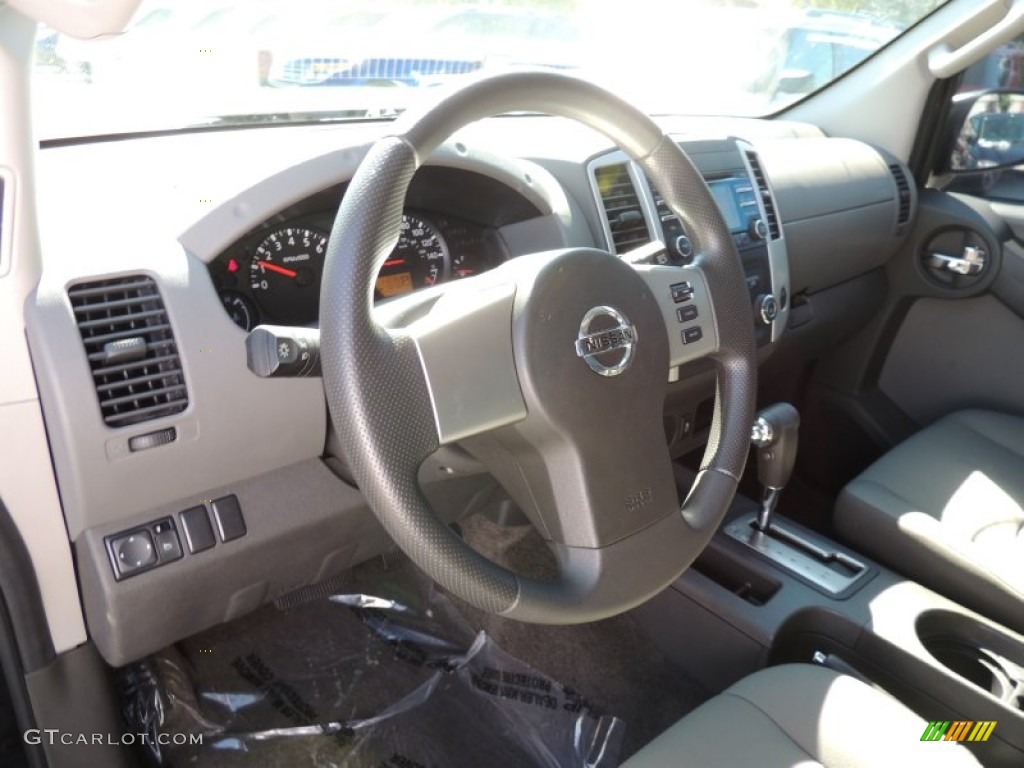 2013 Nissan Xterra S Steering Wheel Photos