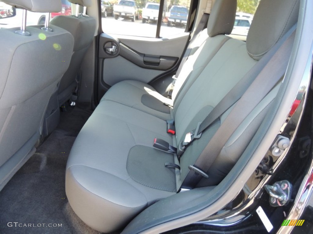 2013 Nissan Xterra S Rear Seat Photos