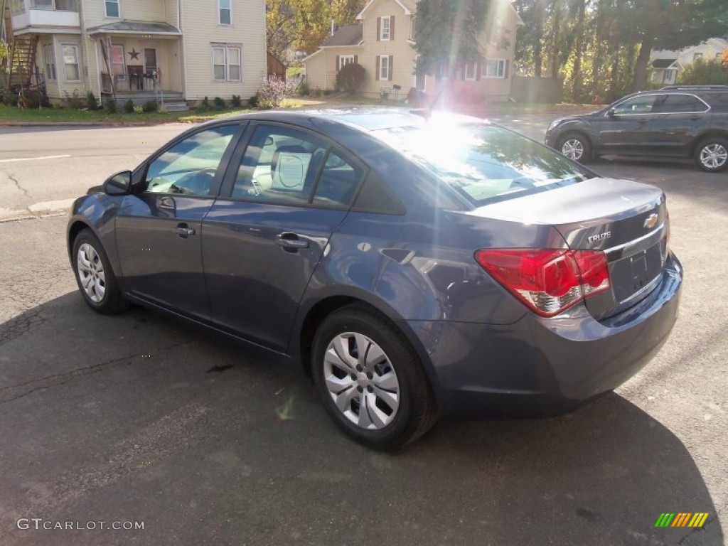 2014 Cruze LS - Atlantis Blue Metallic / Jet Black/Medium Titanium photo #6