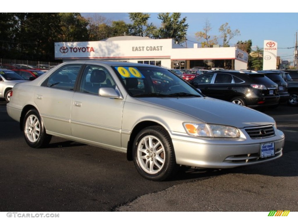 2000 Camry XLE V6 - Lunar Mist Metallic / Gray photo #1