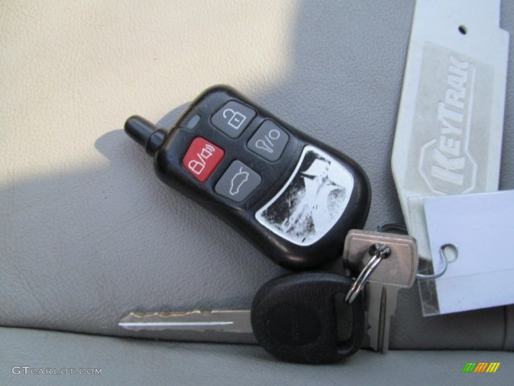2007 TrailBlazer LT 4x4 - Imperial Blue Metallic / Light Gray photo #22
