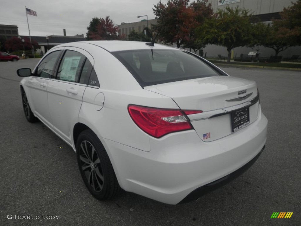 2014 200 Touring Sedan - Bright White / Black photo #3