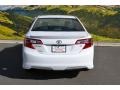 2014 Super White Toyota Camry SE  photo #4