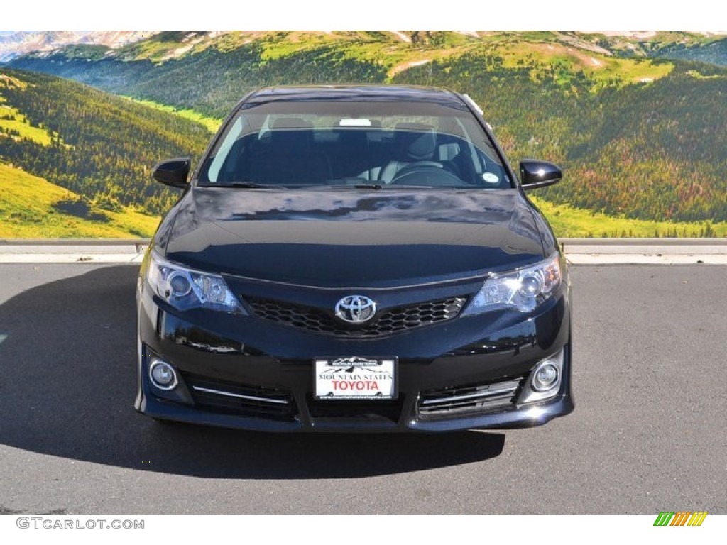 2014 Camry SE - Attitude Black Metallic / Black/Ash photo #2