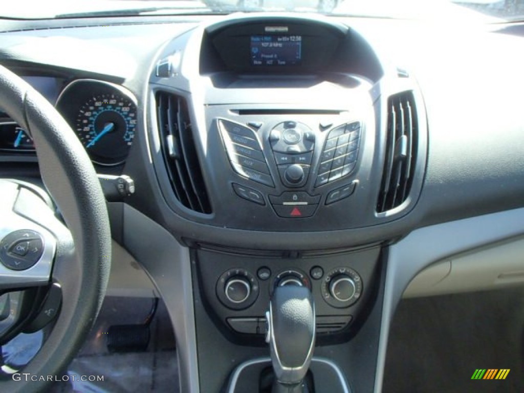 2013 Escape SE 2.0L EcoBoost 4WD - White Platinum Metallic Tri-Coat / Medium Light Stone photo #16