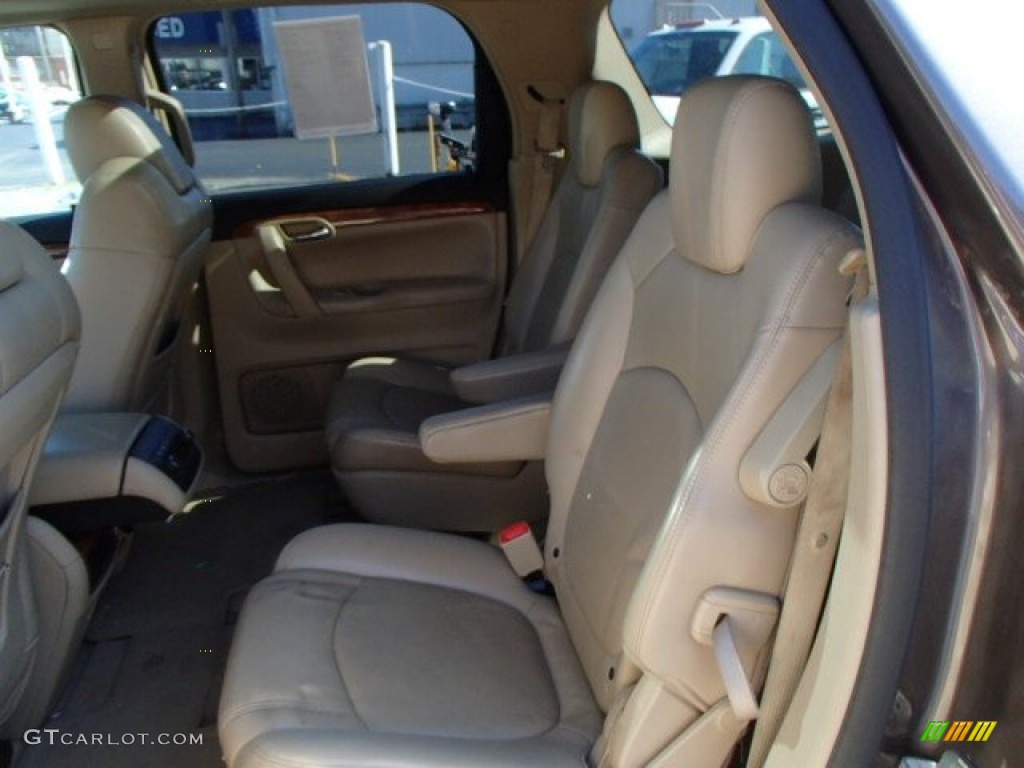 2008 Outlook XR AWD - Cocoa / Tan photo #11