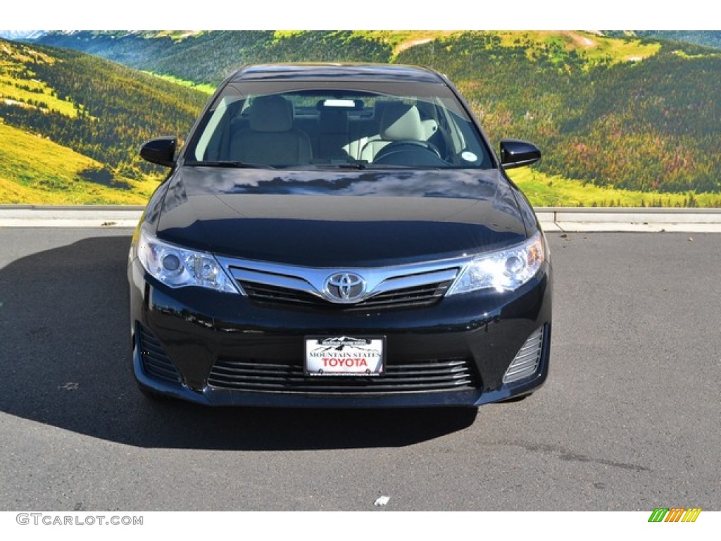 2014 Camry LE - Attitude Black Metallic / Ivory photo #2