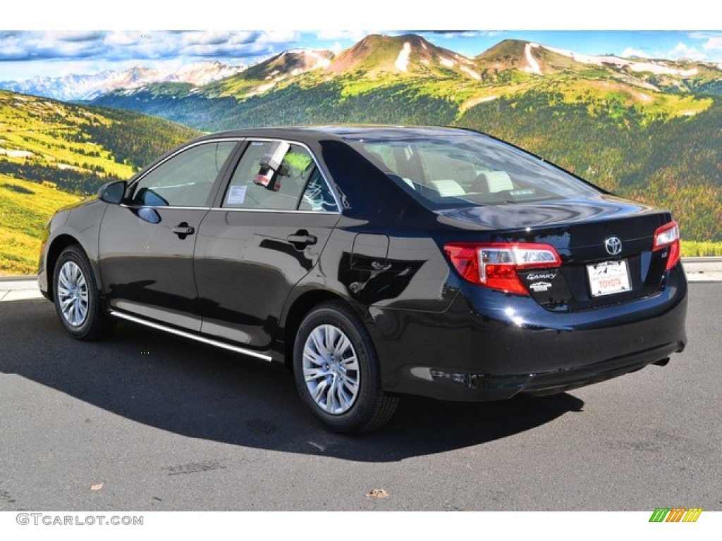 2014 Camry LE - Attitude Black Metallic / Ivory photo #3