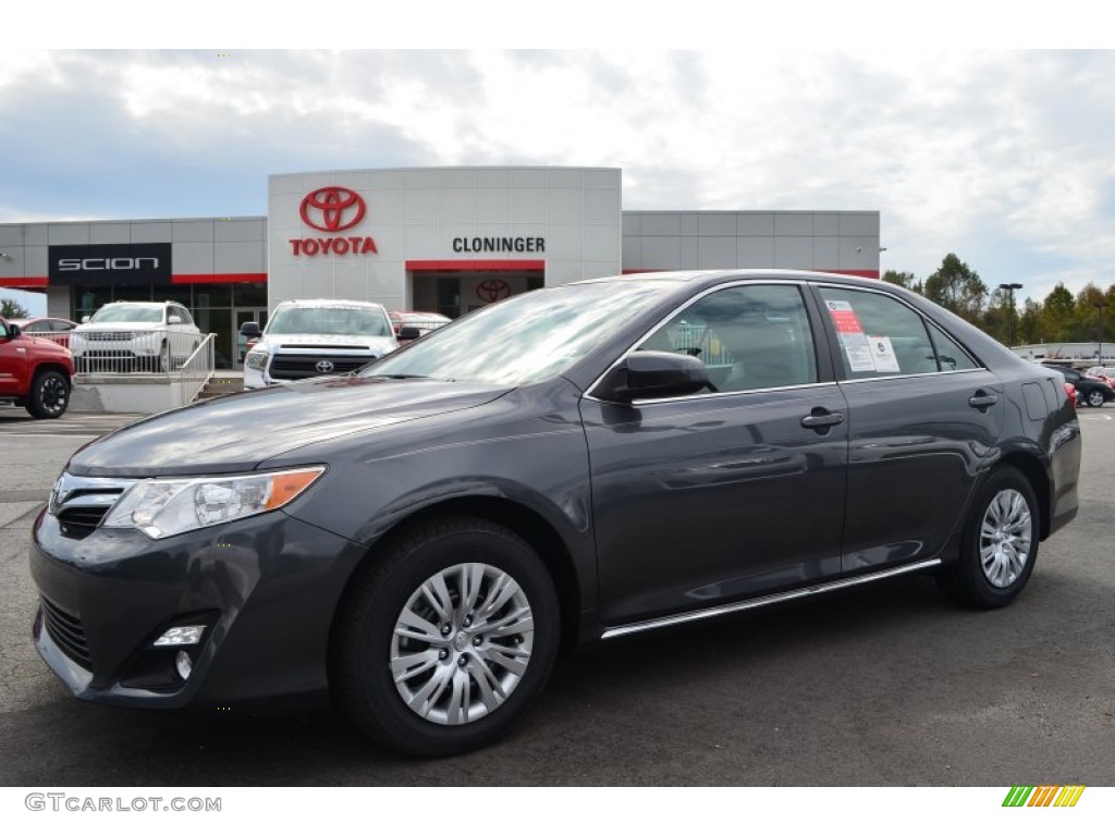 2014 Camry LE - Magnetic Gray Metallic / Ash photo #1