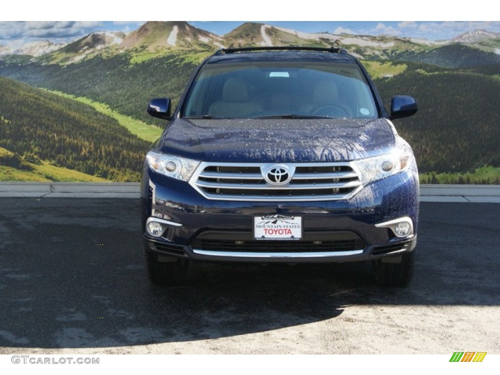 2013 Highlander SE 4WD - Nautical Blue Metallic / Sand Beige photo #2