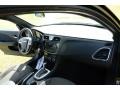 Black - 200 Touring Sedan Photo No. 16