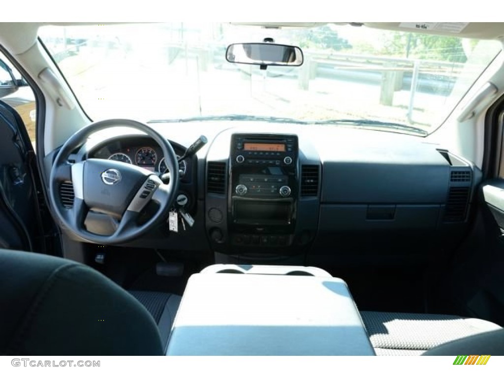 2013 Titan SV Crew Cab - Graphite Blue / Charcoal photo #11