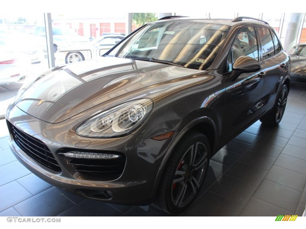 2014 Cayenne Turbo S - Umber Metallic / Espresso/Cognac Natural Leather photo #3