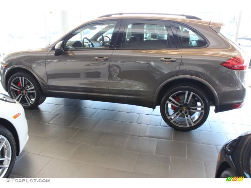 2014 Cayenne Turbo S - Umber Metallic / Espresso/Cognac Natural Leather photo #4