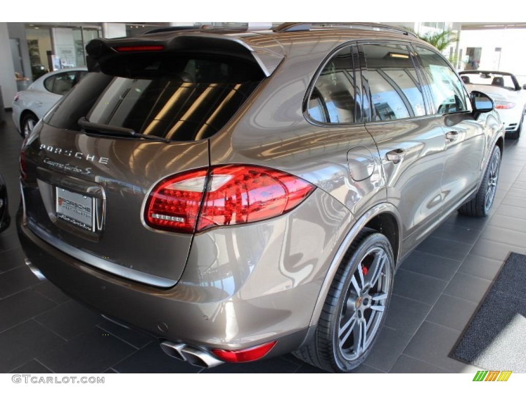 2014 Cayenne Turbo S - Umber Metallic / Espresso/Cognac Natural Leather photo #7