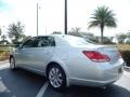Titanium Metallic - Avalon XLS Photo No. 5