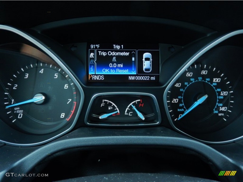 2014 Ford Focus Titanium Hatchback Gauges Photos